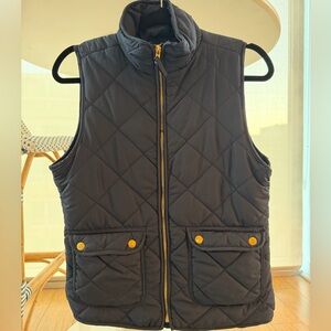 Quinn Black Quilted Vest with Gold Details
